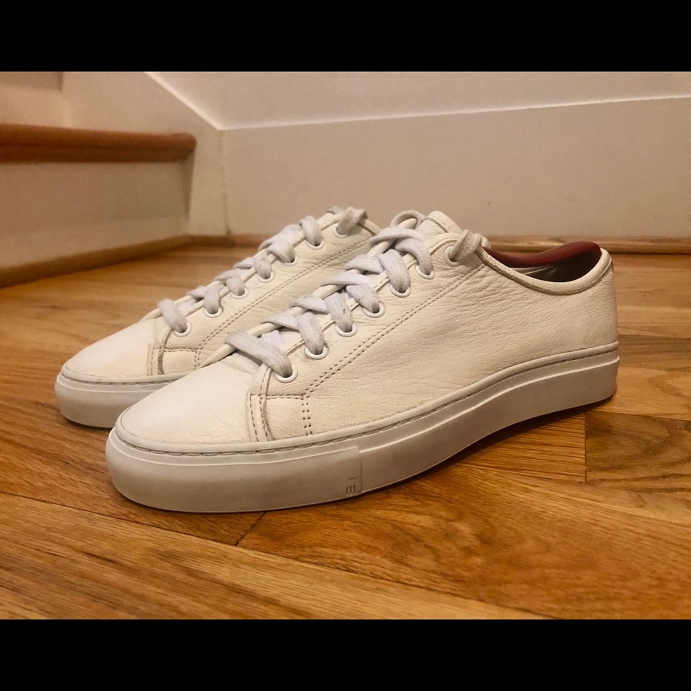 Diemme (like Common Projects) 39 EUR / ~8 US